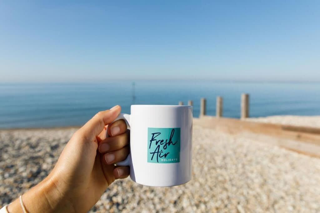 Panoramic Sea Views In Beachfront Apt W Balcony Bognor Regis Ngoại thất bức ảnh