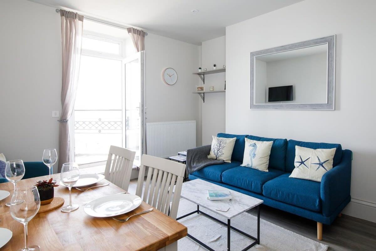Panoramic Sea Views In Beachfront Apt W Balcony Bognor Regis Ngoại thất bức ảnh